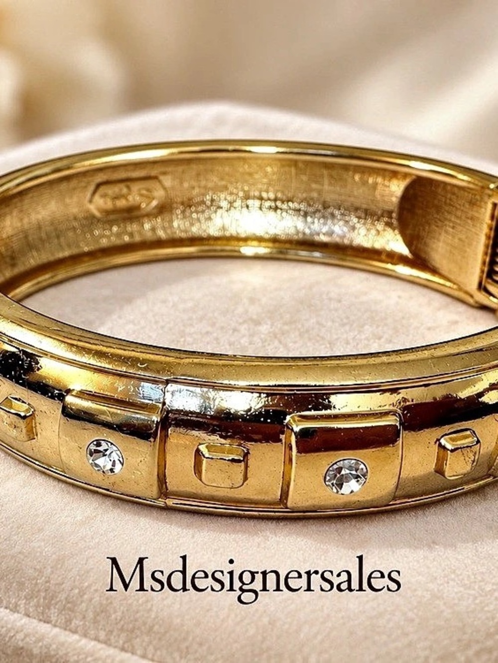 Gold-Tone Rhinestone Bangle 324